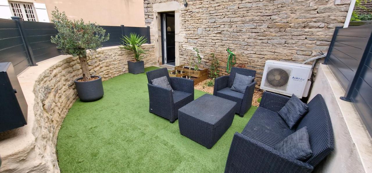 Fleurey-sur-OucheLa Maisonnette De La Charme别墅 外观 照片